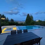 Vila Ajlin Luxury Oasis Heaven