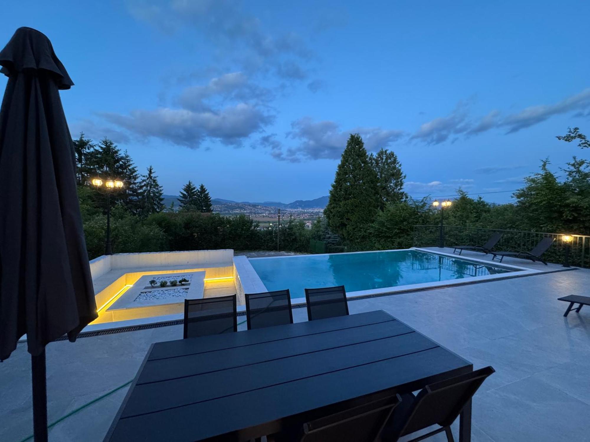 Ajlin Luxury Oasis Heaven
